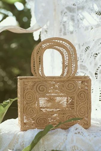 437F710E-22DB-455F-BF2D-F4453039AF61 Cofre Camel