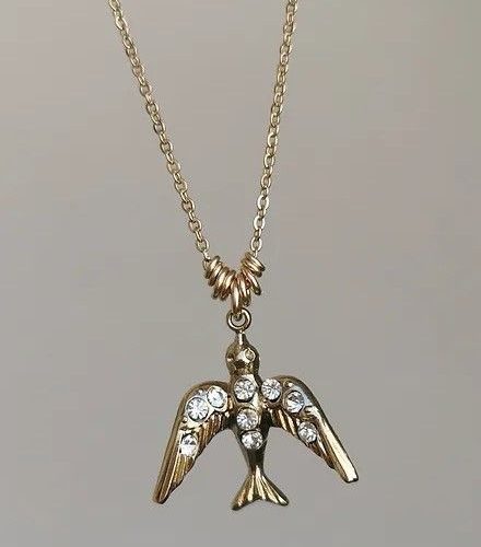 Dove Necklace