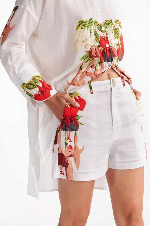 Kenzie Shorts White