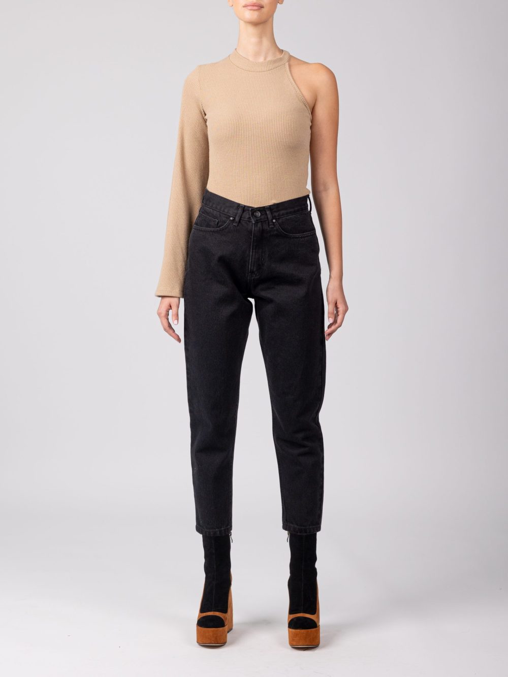 Angela Regular Fit - Black