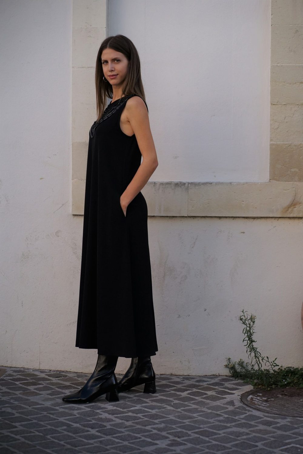 Sleeveless Black Dress