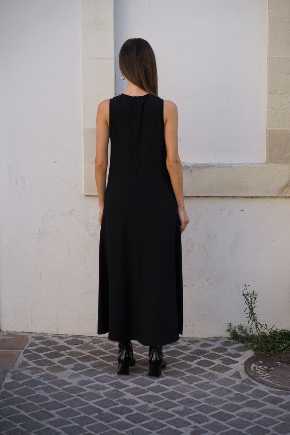 Sleeveless Black Dress