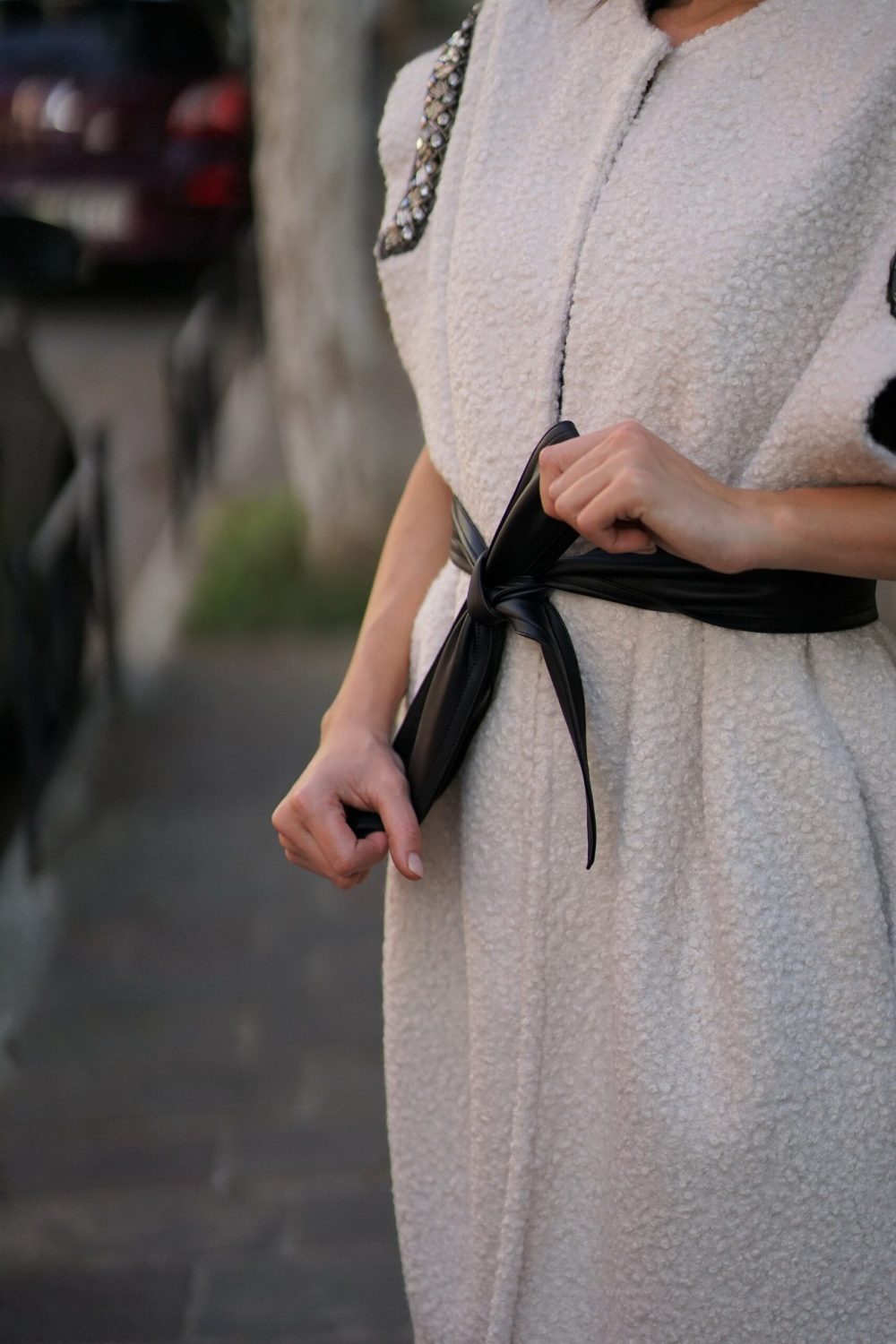 Sleeveless Vanilla Coat