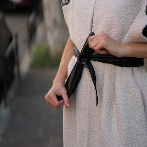 Sleeveless Vanilla Coat