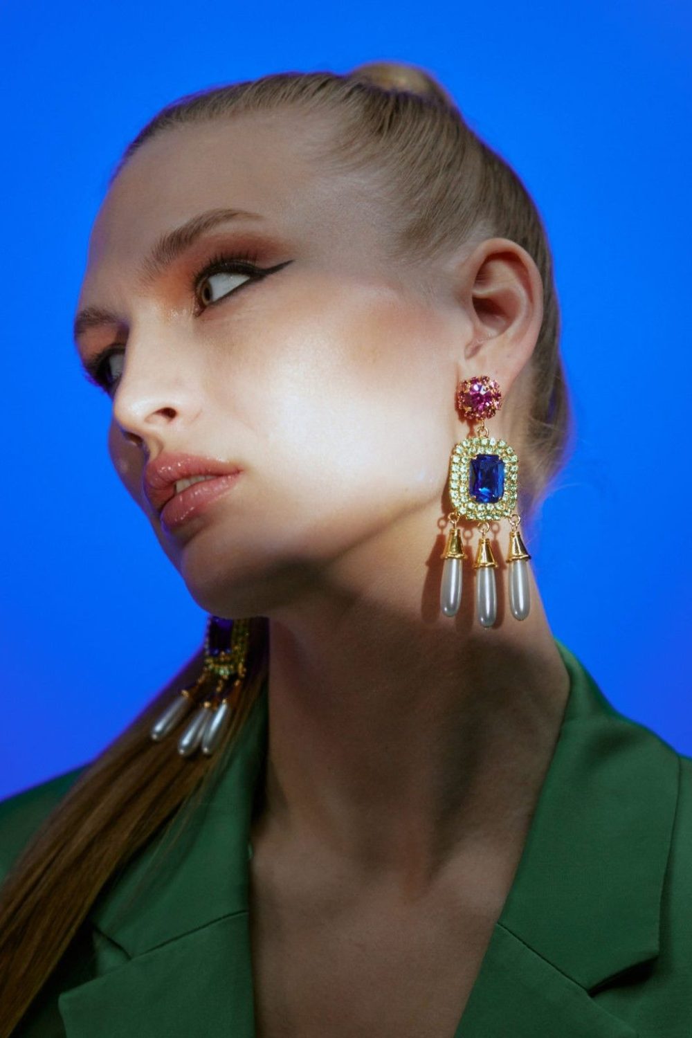 OJOS VERDES EARRINGS