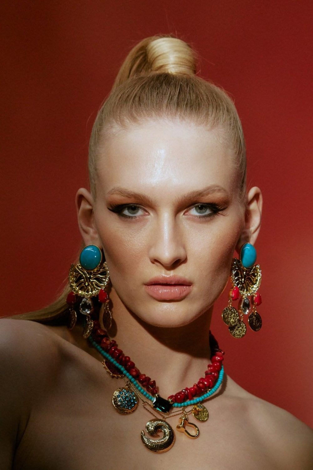 Kaleido_SS23_Crescendo_2469_LOOKBOOK-1152x1536-2 Alcyon Earrings