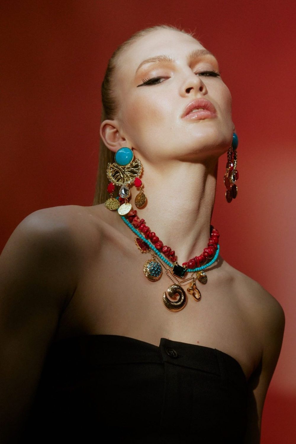 Kaleido_SS23_Crescendo_2472_LOOKBOOK-1152x1536-1 Alcyon Earrings