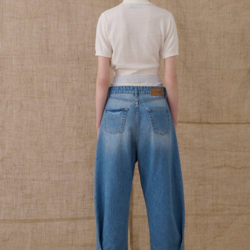Loose-Fitting Denim Pants