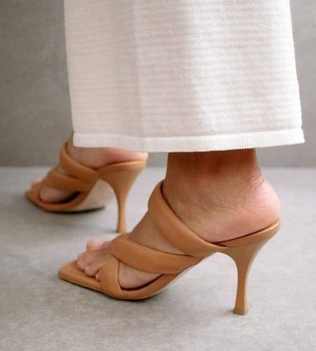 amaretto-camel-sandals-alohas-313776_540x Amaretto Camel