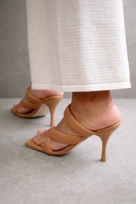 amaretto-camel-sandals-alohas-313776_540x Amaretto Camel