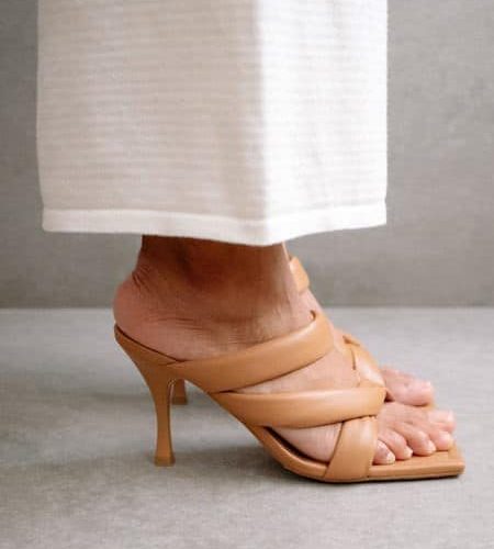 amaretto-camel-sandals-alohas-648521_540x Amaretto Camel