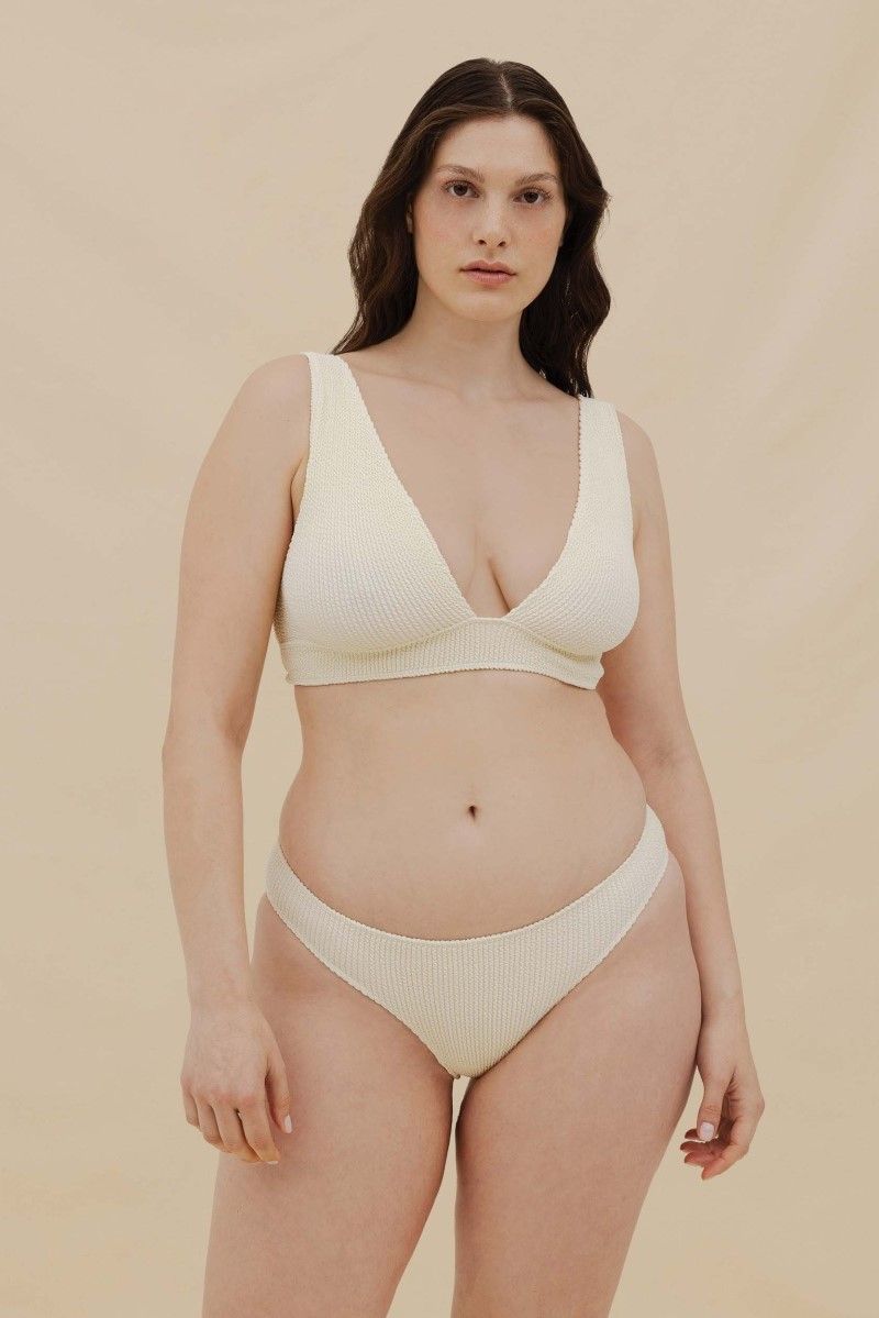 Shelly - Raspberry Swimsuit