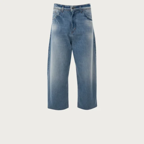 Loose-Fitting Denim Pants