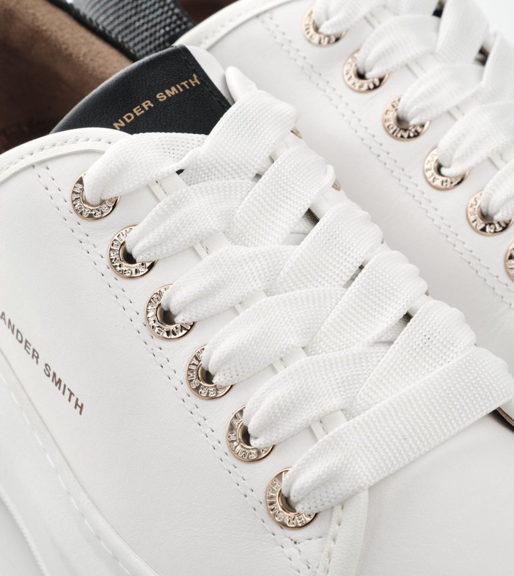 wembley-woman-white-black-3 Wembley Woman - White Black