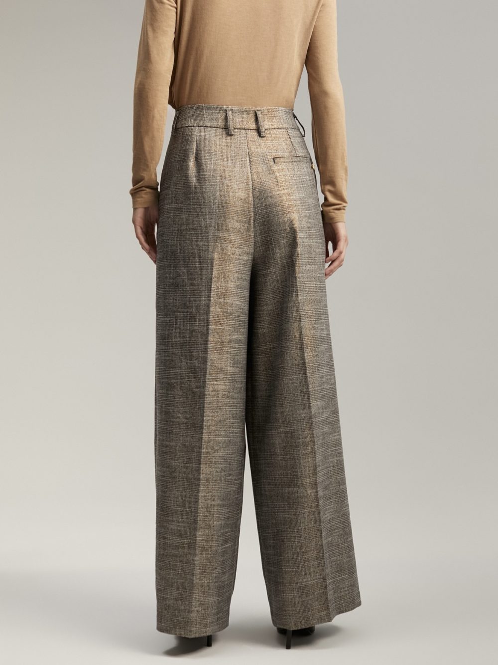 Wide Leg Check pants