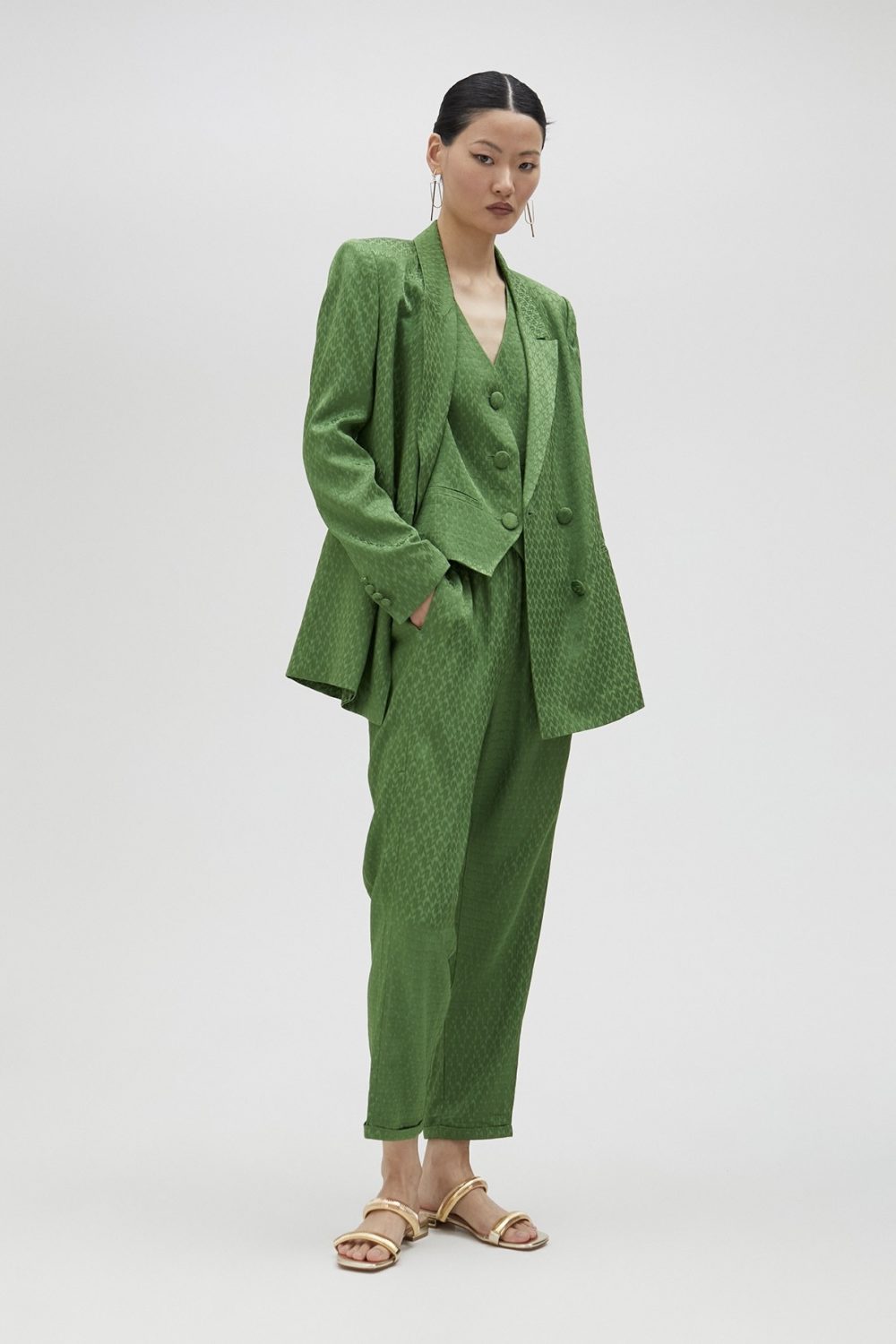 Flowing Jacquard Blazer