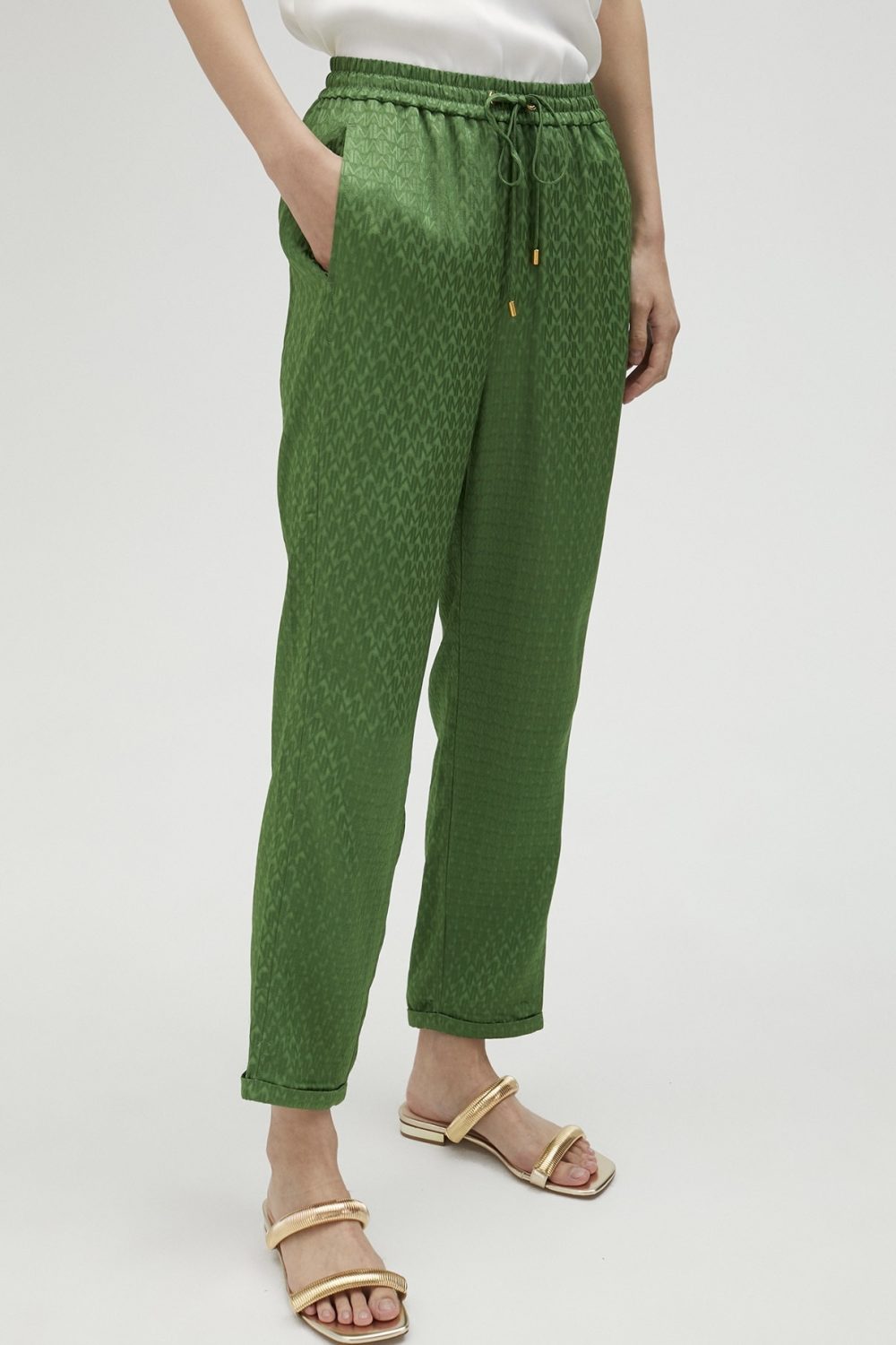 Flowing Jacquard Blazer