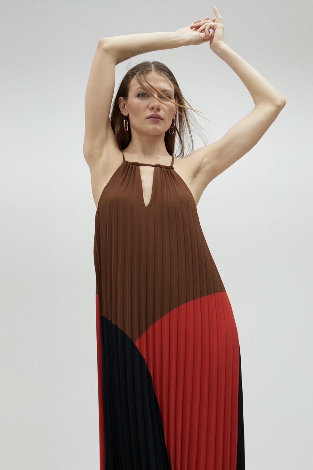 Three-Tone Pink Pleated Dress