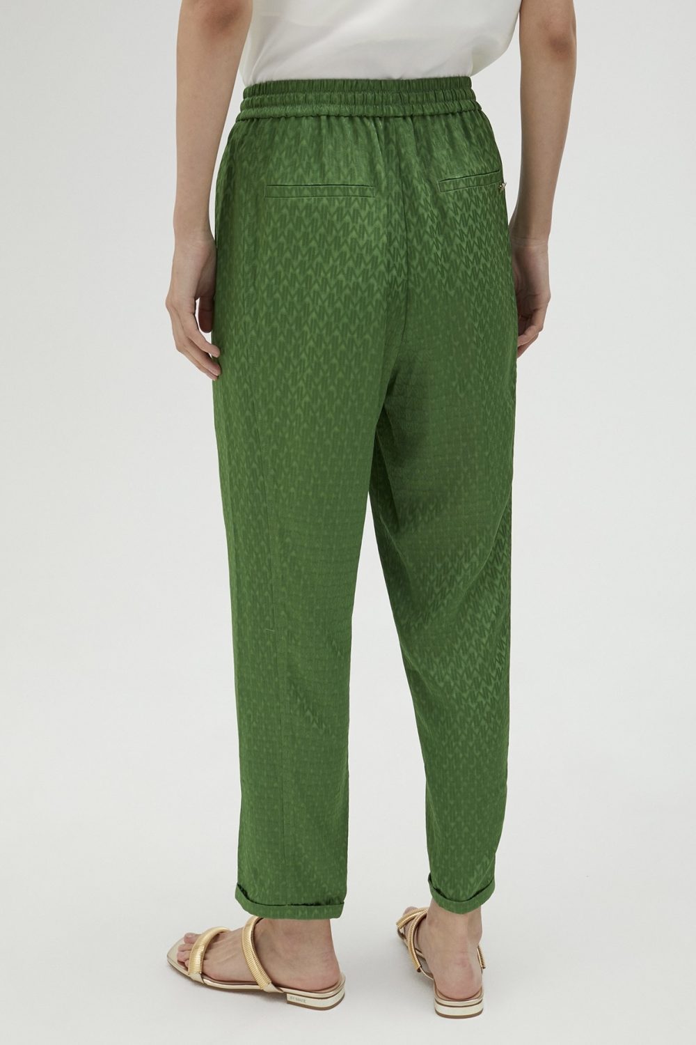 Flowing Jacquard Blazer