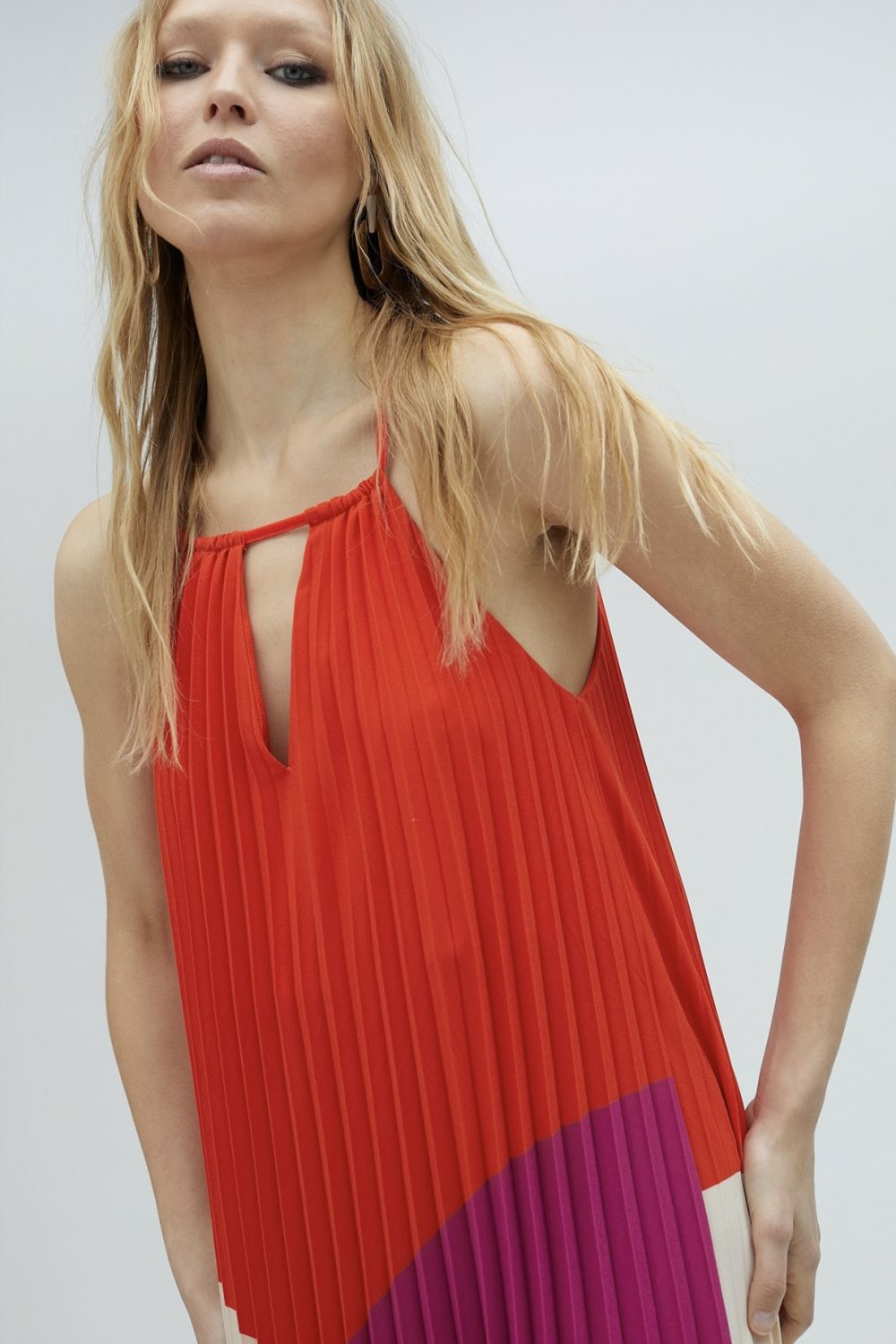 Three-Tone Pink Pleated Dress