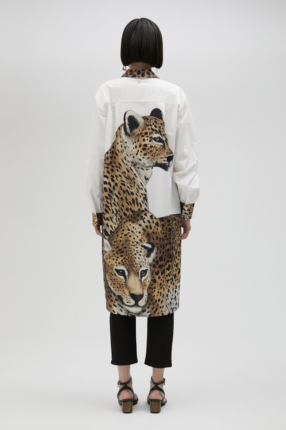 Long Shirt With Tiger Print On The Back