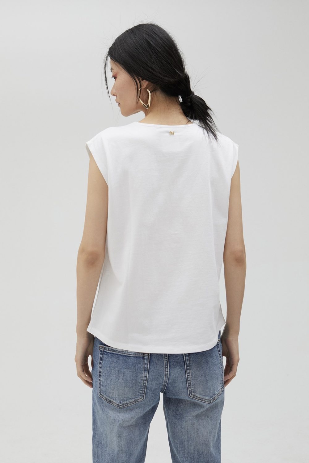 T-shirt with Rhinestone Bird