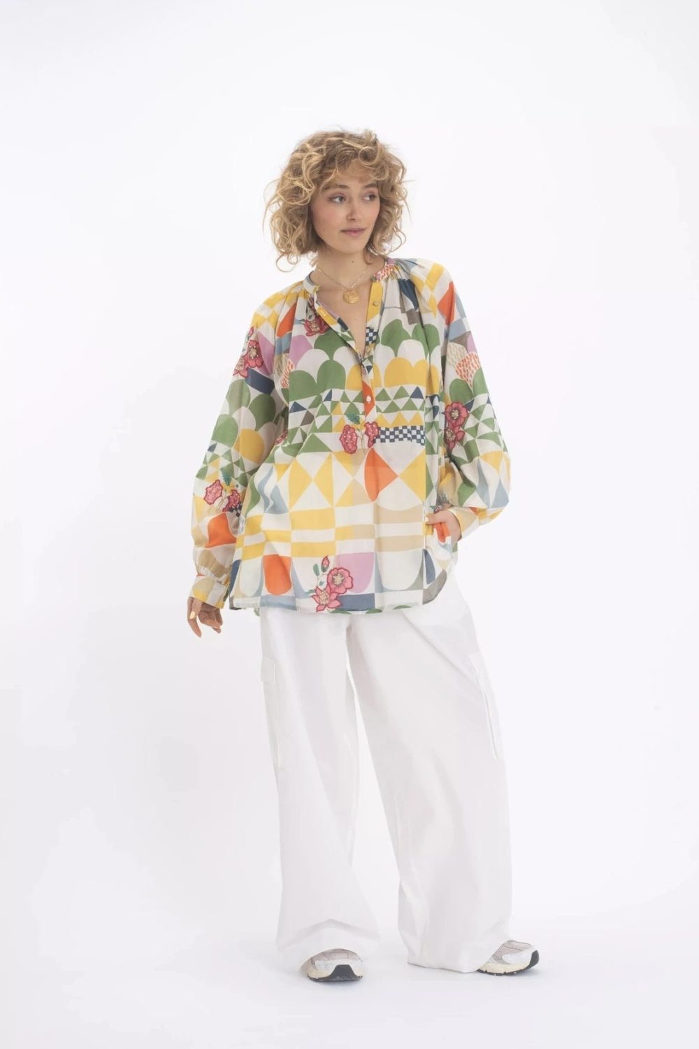 LAKSHMI SEVENTIES PATTERN BLOUSE