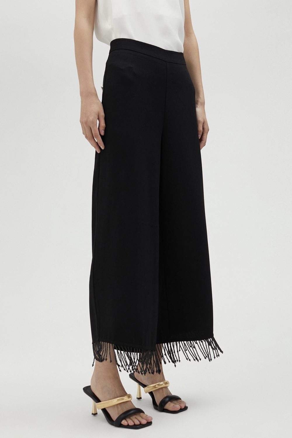 Black Top With Fringing And Rhinestones
