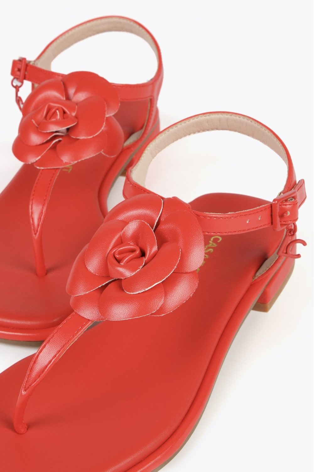 Red Sandals with Toe Dividers and Flower Detail