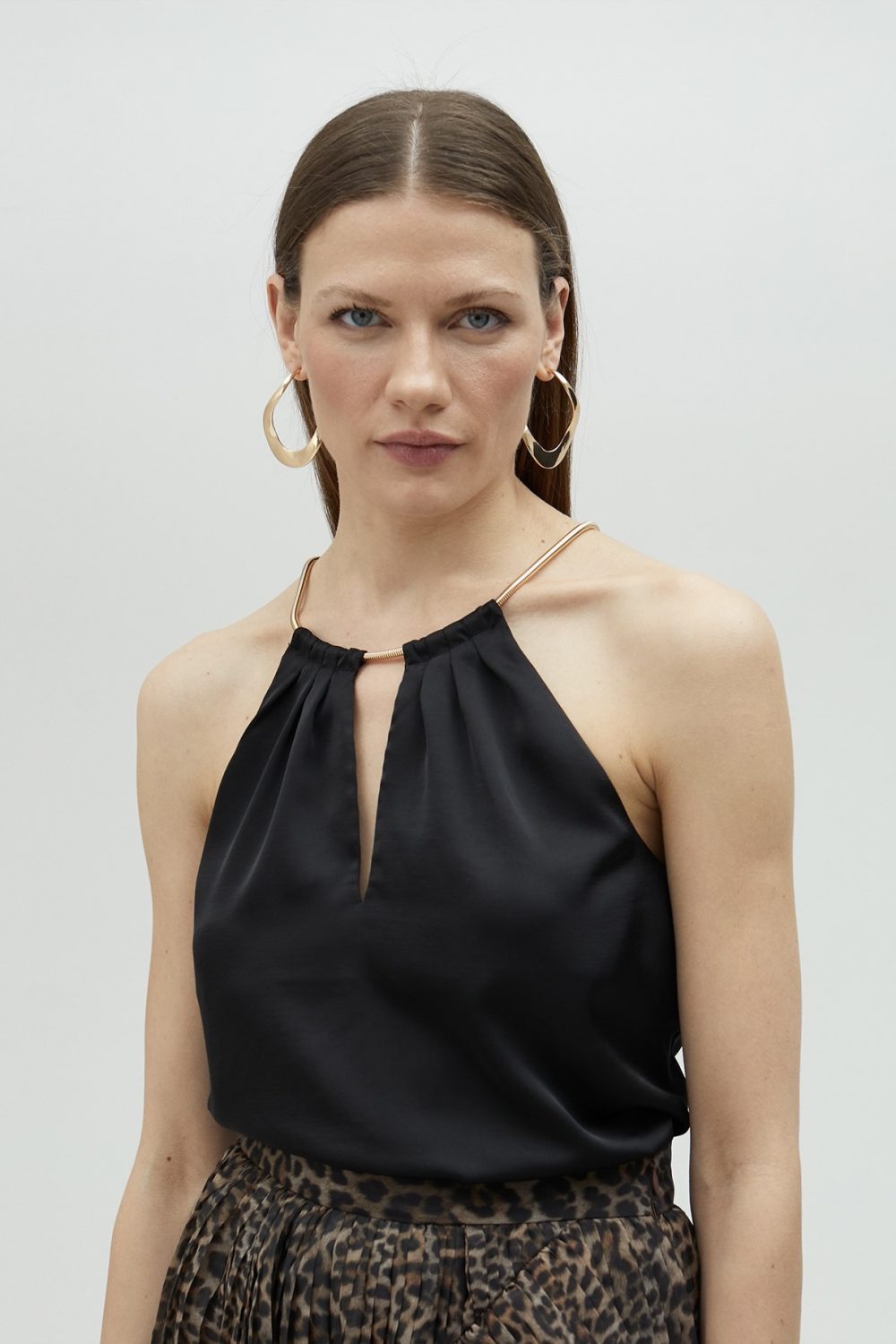 Halter Black Top With Chain