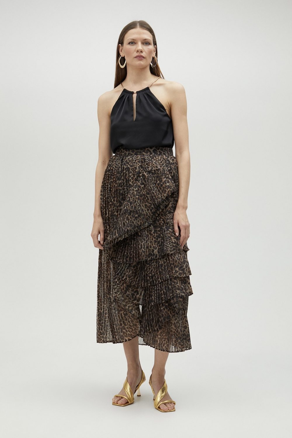 Halter Black Top With Chain