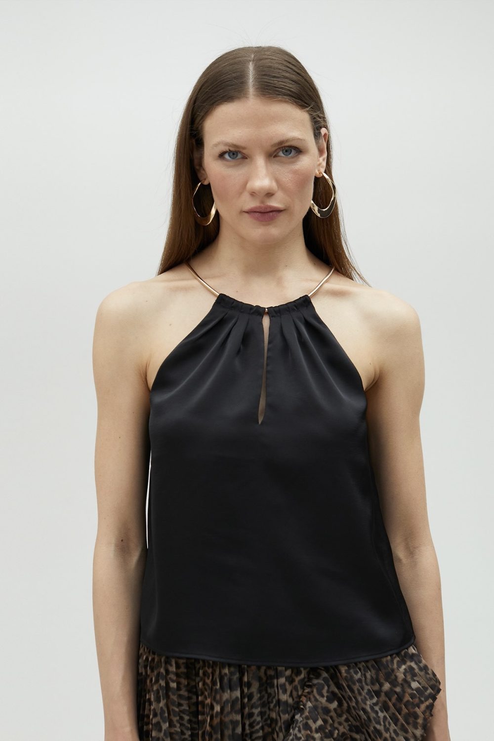 Halter Black Top With Chain