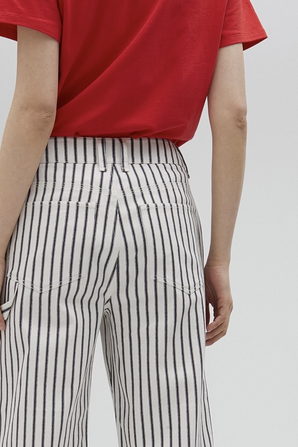 1981 T-shirt Red Embossed T-Shirt