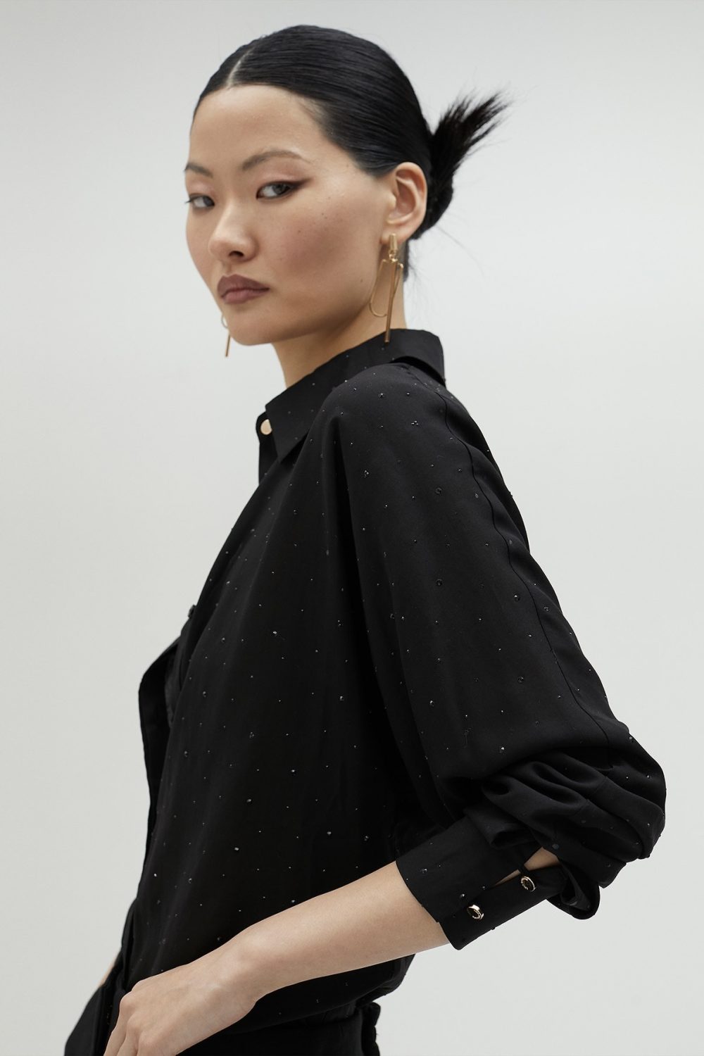 Black Shirt With Rhinestone Retail