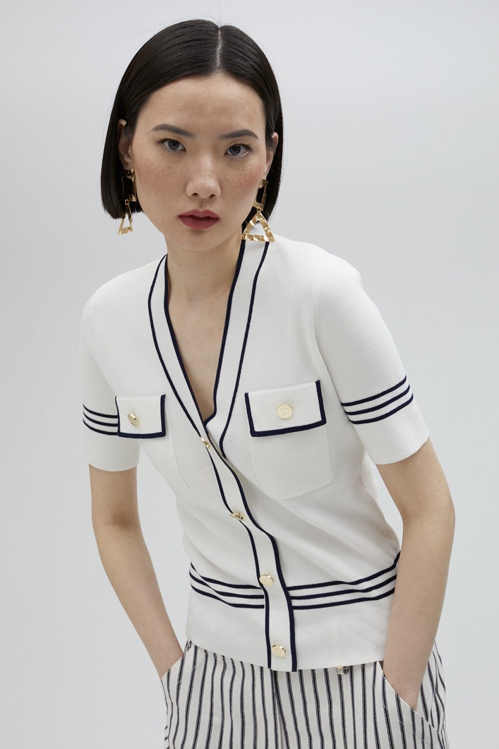 Two-Tone Short-Sleeved Sweater