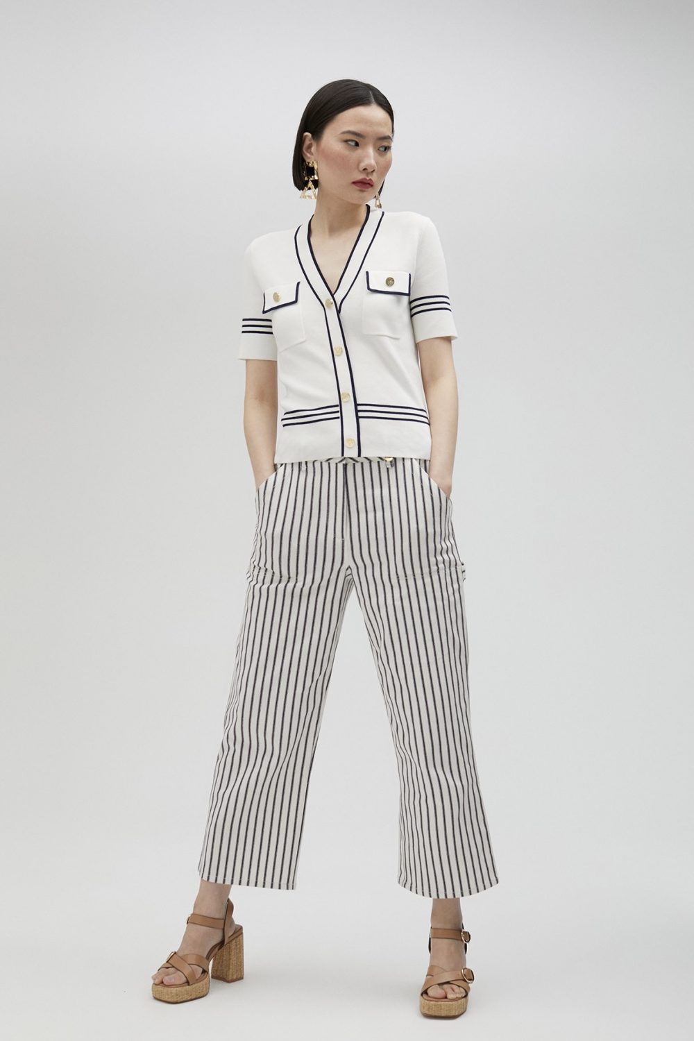 Two-Tone Short-Sleeved Sweater